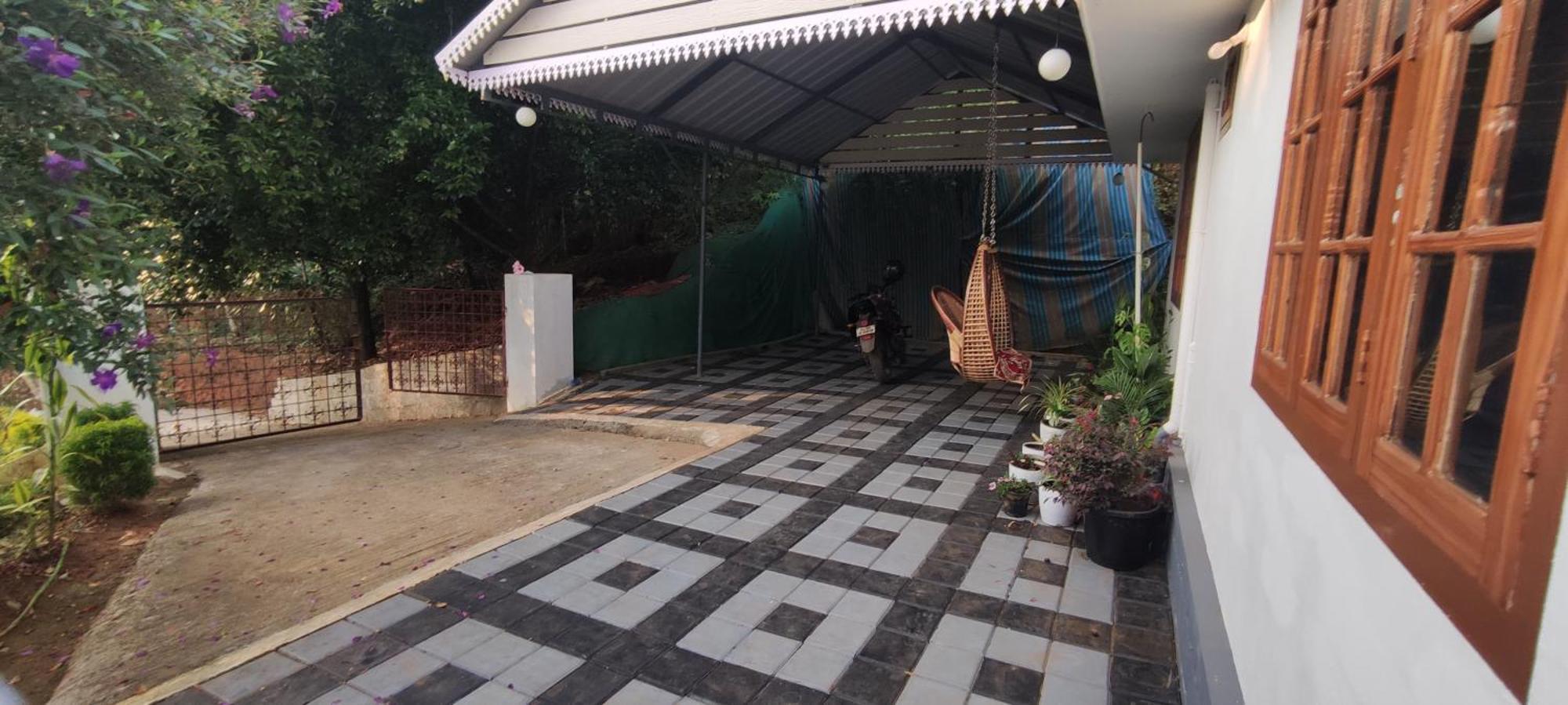 Koonamparayil Home Stay Munnar Anaviratty-Family Only المظهر الخارجي الصورة